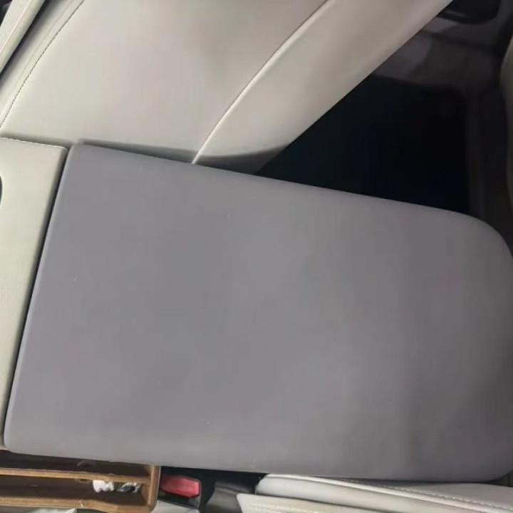 Eco-Friendly Silicone Armrest Cover for Zeekr 7X