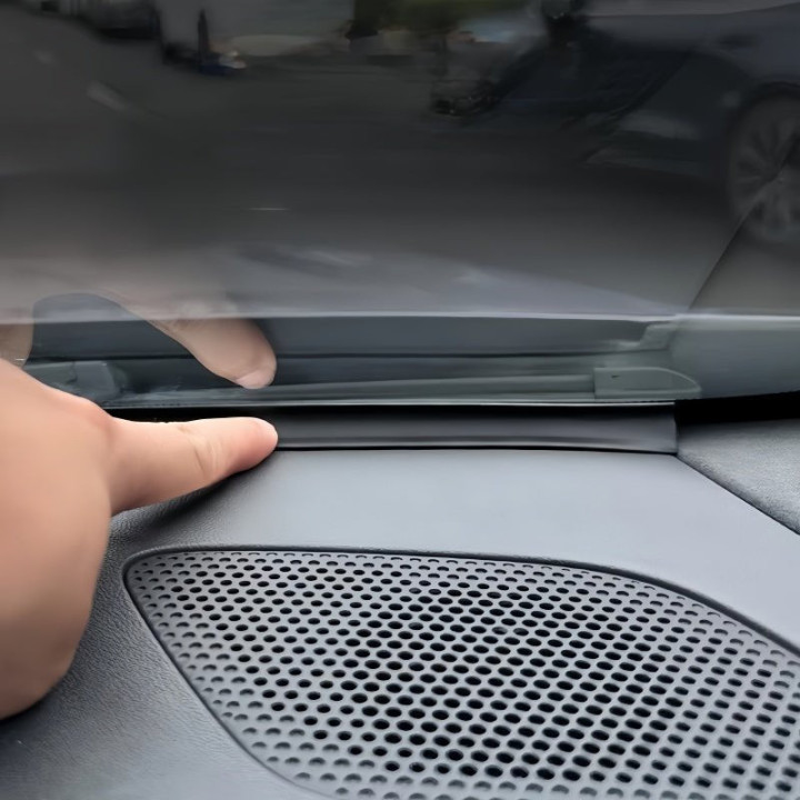 Dashboard & Door & Hood Seal Strip for XPeng