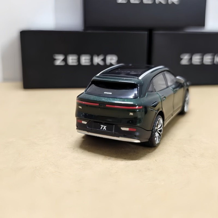 Zeekr 7X 1:64 Diecast Model Car
