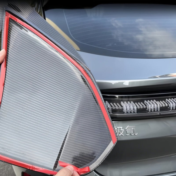Gloss Black & Carbon Fiber Roof Spoiler for ZEEKR 001 (2 Pcs)