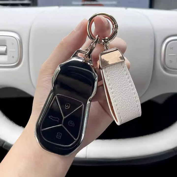 TPU Leather Metal Key Fob Cover for Xpeng G6 G9 P7