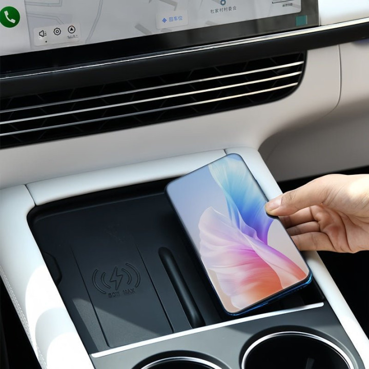 Silicone Wireless Charging Non-Slip Mat for Xpeng G6 2023-2026