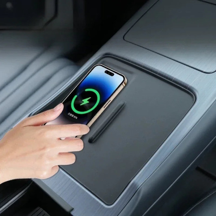 Center Wireless Charger Silicone Pad for  Geely EX5 EM-i（MX）