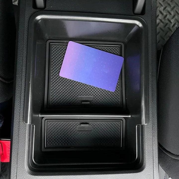 Organizér středové konzoly z ABS pro MG4 – foto 2