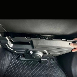 Ochranný panel proti okopání pod palubní desku pro Jetour T1