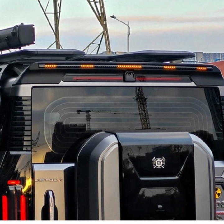 Zadní spoiler s dynamickým blinkrem pro Jetour T2 – foto 3
