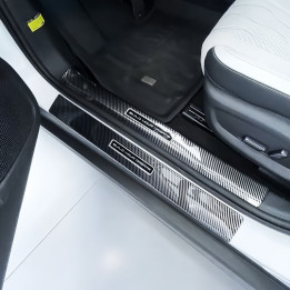 Ochranné kryty ABS s karbonovým vzhledem pro BYD Seal 6
