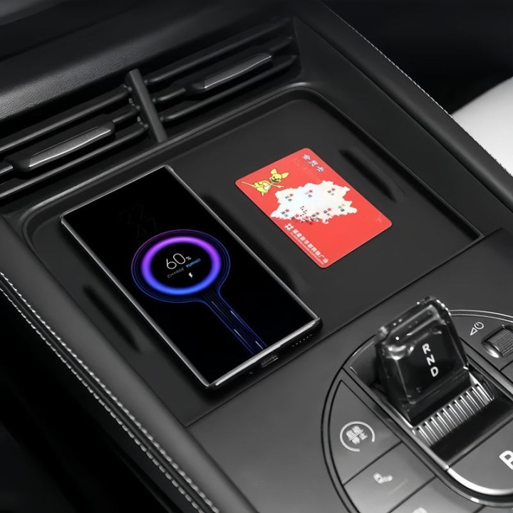 Bezdrátová nabíjecí podložka do konzole pro BYD Seal 6 – foto 3
