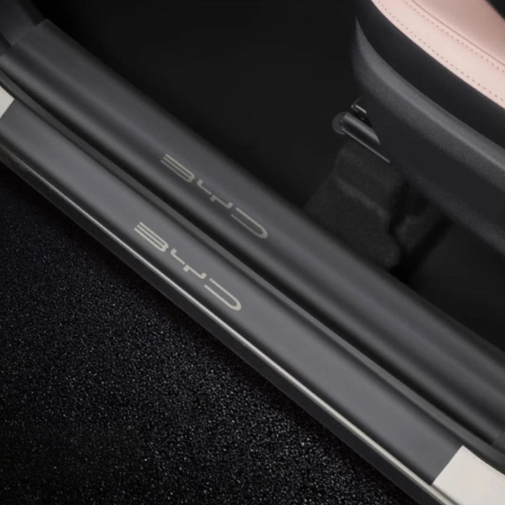 Ochranné lišty prahů pro BYD Dolphin Surf – foto 2