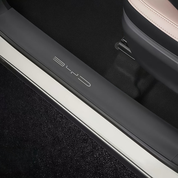 Ochranné lišty prahů pro BYD Dolphin Surf – foto 8