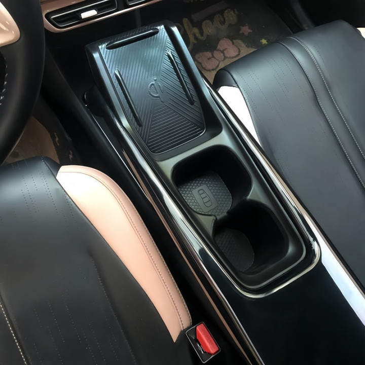 Silikonová podložka středové konzole pro BYD Dolphin Surf – foto 3