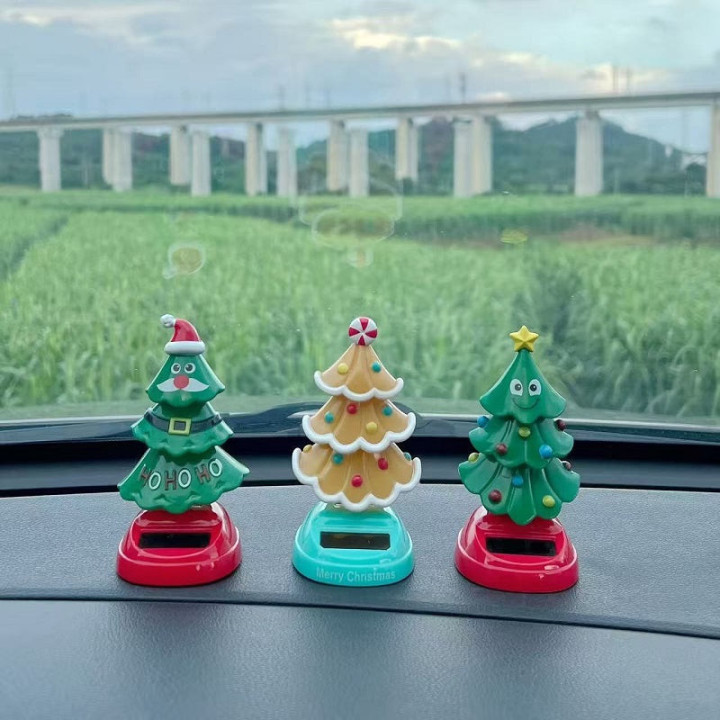 Solární kývací vánoční stromeček na palubní desku pro BYD – foto 2