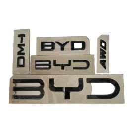 Emblém zadního nárazníku černý lesklý pro BYD