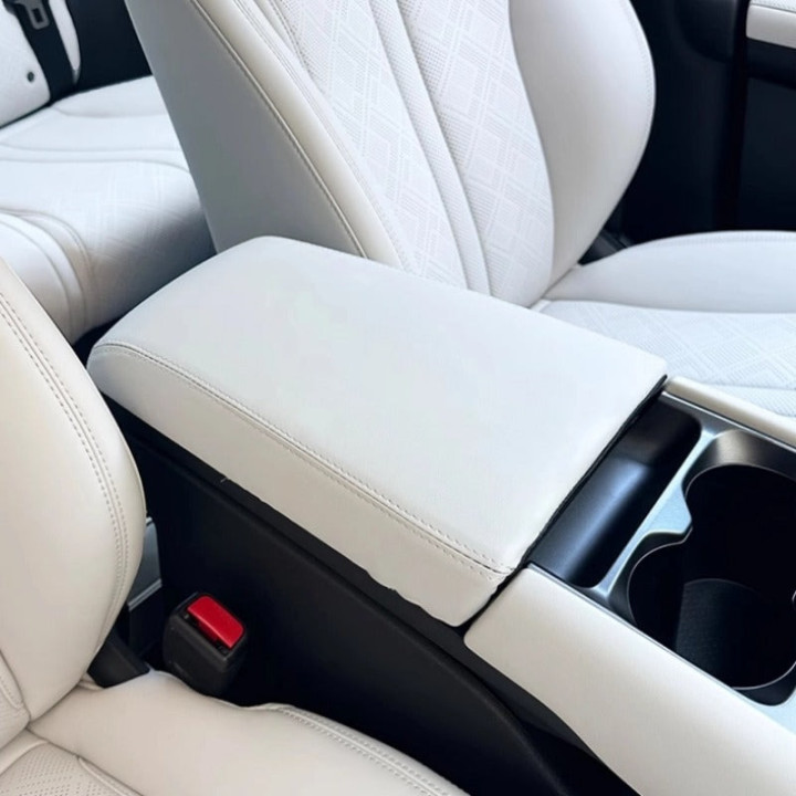 Potah loketní opěrky z ekokůže pro BYD Atto 2 – foto 3