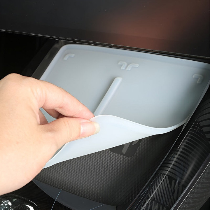 Silikonová podložka na indukční nabíječku pro BYD Seal – černá nebo průhledná – foto 4