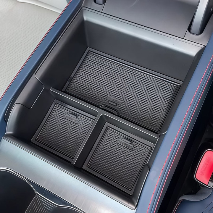 Organizér středové konzoly s přihrádkami pro BYD Atto 3