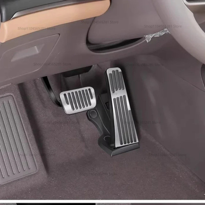 Protiskluzový kryt plynového pedálu pro BYD Tang – foto 3