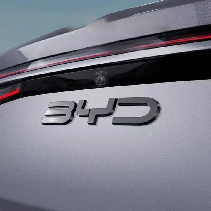 Černý vnější emblém pro BYD Sealion 7 – foto 7