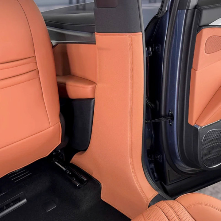 Kožená ochrana B sloupku pro BYD Sealion 7 – foto 5