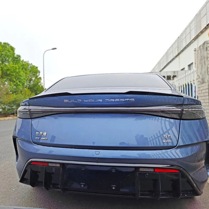 Spoiler víka kufru z ABS pro BYD Seal – foto 7