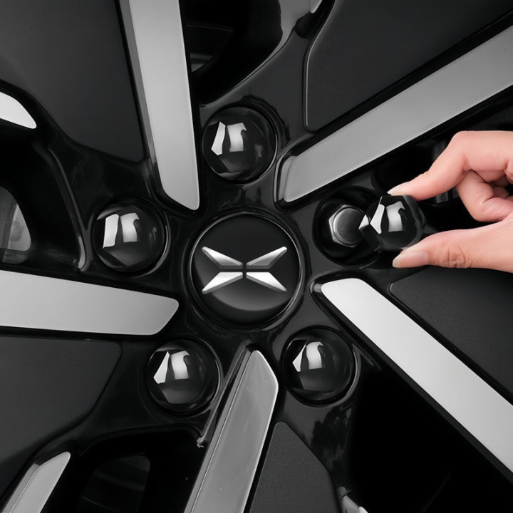 Krytky šroubů kol pro Xpeng G6, G9, P7, X9 – foto 2