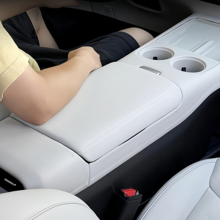 Potah loketní opěrky z kůže Nappa pro Xpeng G6 – foto 6